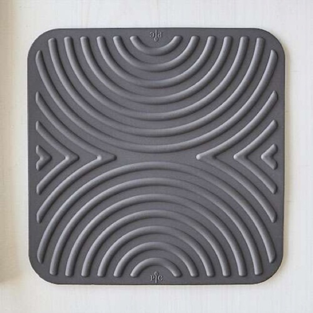 Pampered Chef Hot Pad Trivet Set of 2 NIP